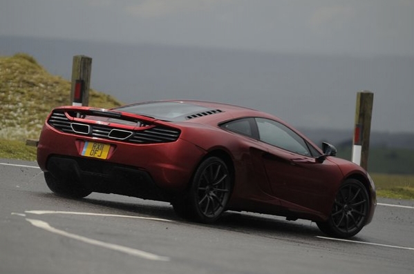 https://wcar.sets.lv/cars/McLaren/MP4-12C Coupe/1311853144-14611111058346.jpg